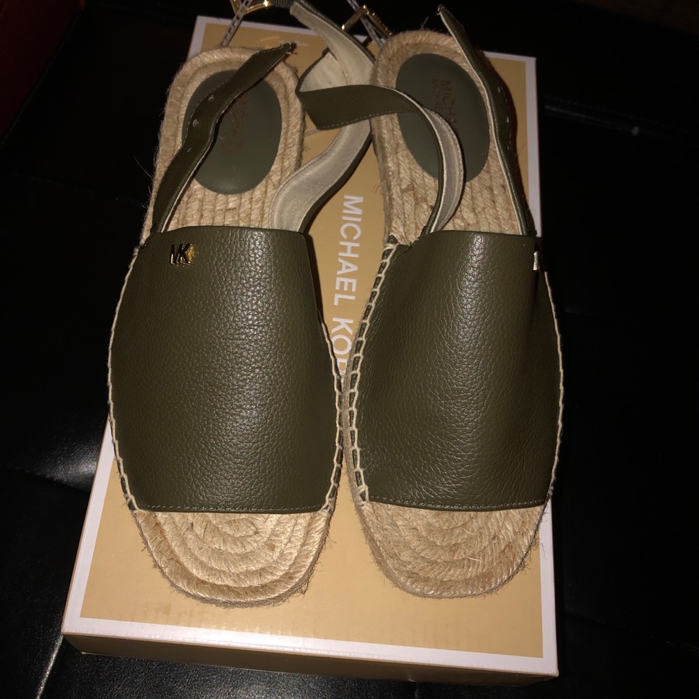 Michael Kors Fisher 7